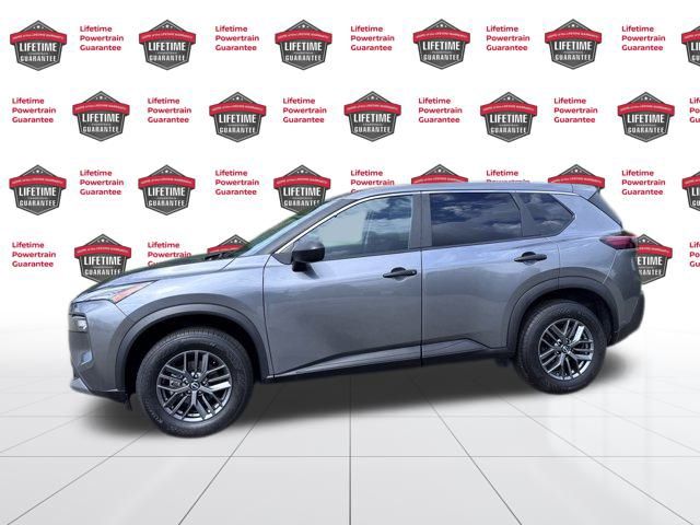 2023 Nissan Rogue S photo 2