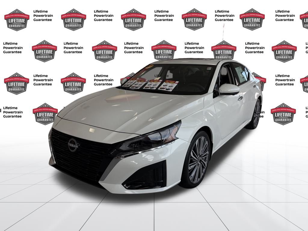 2025 Nissan Altima Sedan 