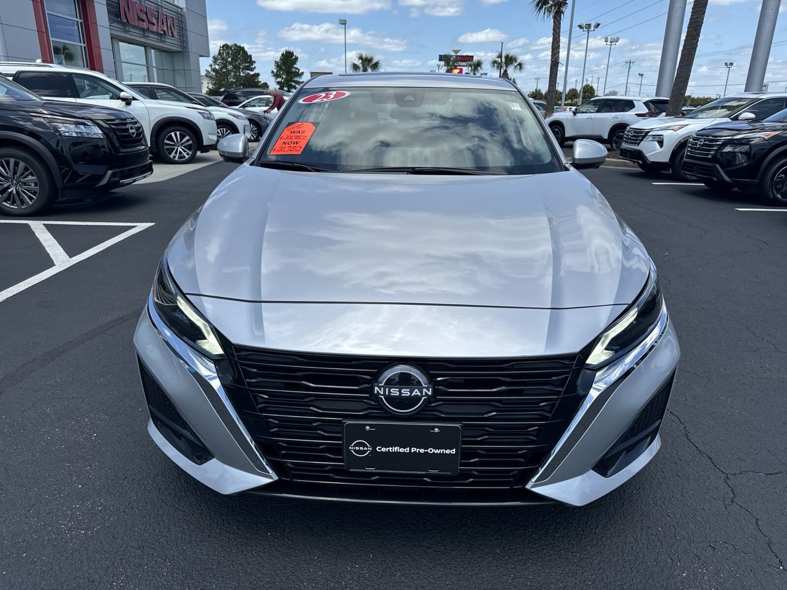 Used 2023 Nissan Altima SL with VIN 1N4BL4EWXPN303584 for sale in Myrtle Beach, SC