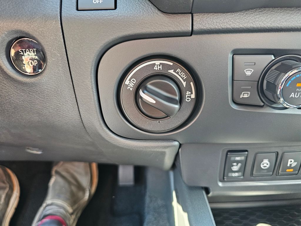2026 Nissan Frontier SV - Photo 22
