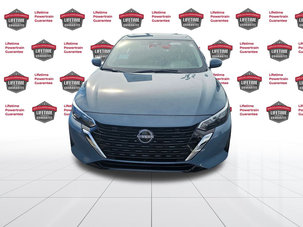 2025 Nissan Sentra SV photo 4