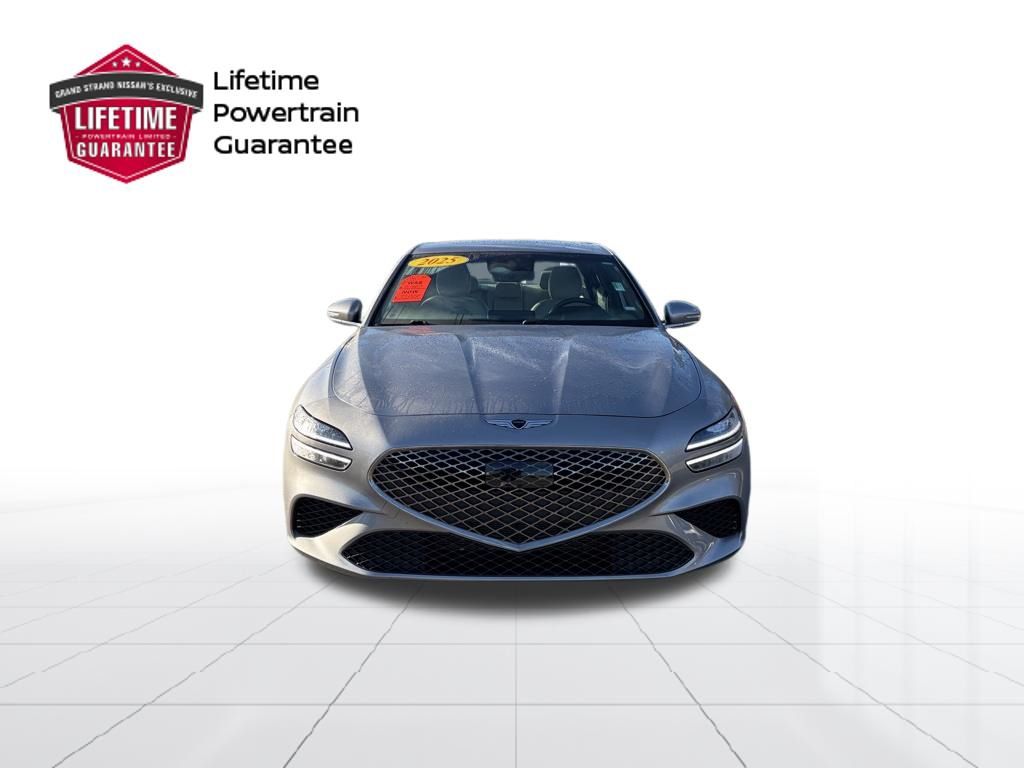 2025 GENESIS G70 Standard - Photo 10