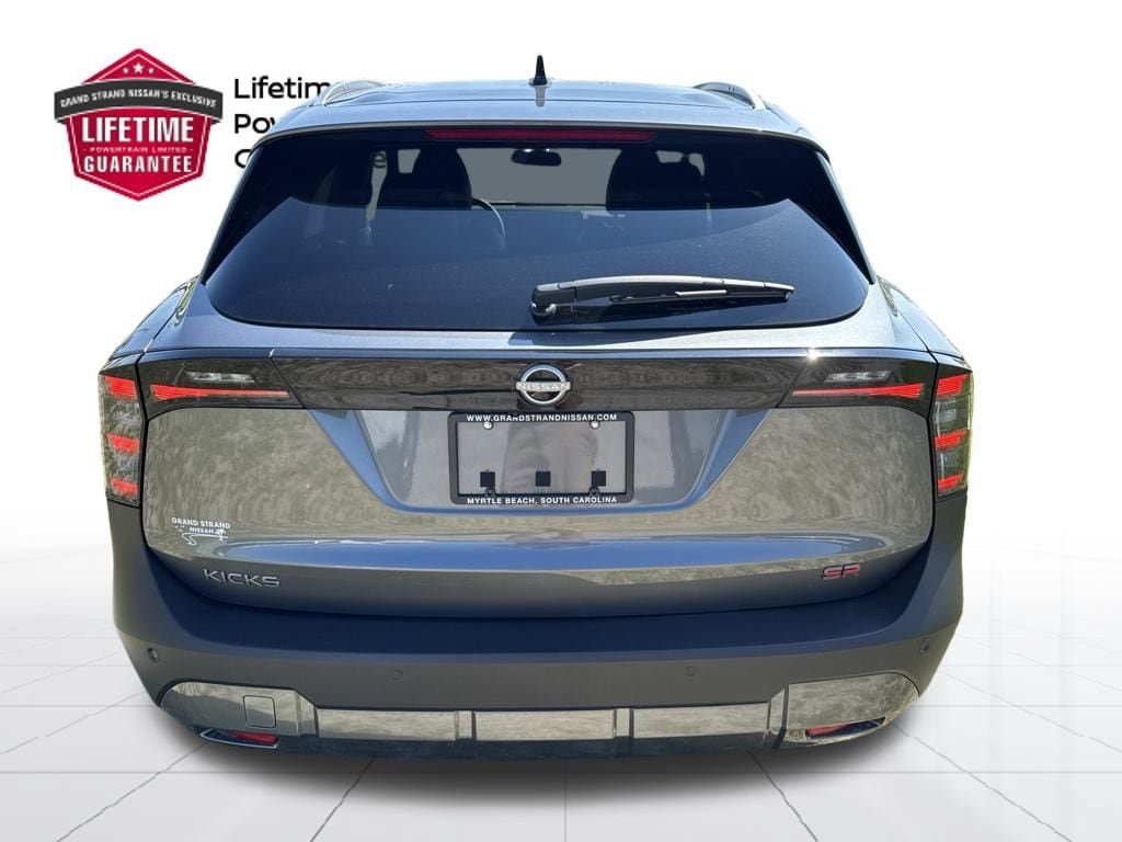 2026 Nissan KICKS SR - Photo 6