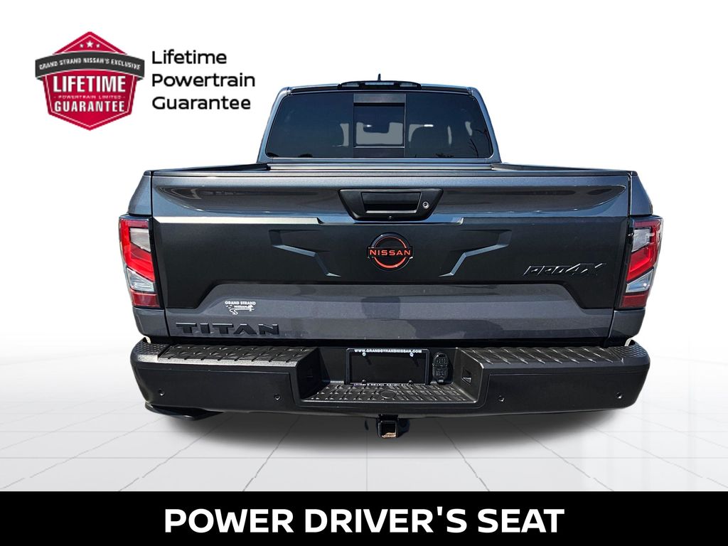 2023 Nissan Titan PRO-4X - Photo 9