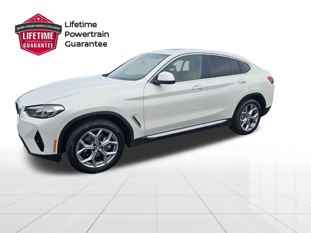 2025 BMW X4 xDrive30i's photo