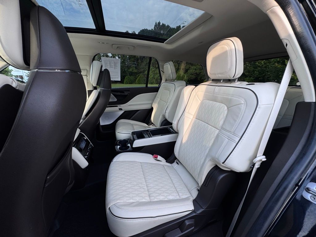 2023 Lincoln Aviator Black Label - Photo 25