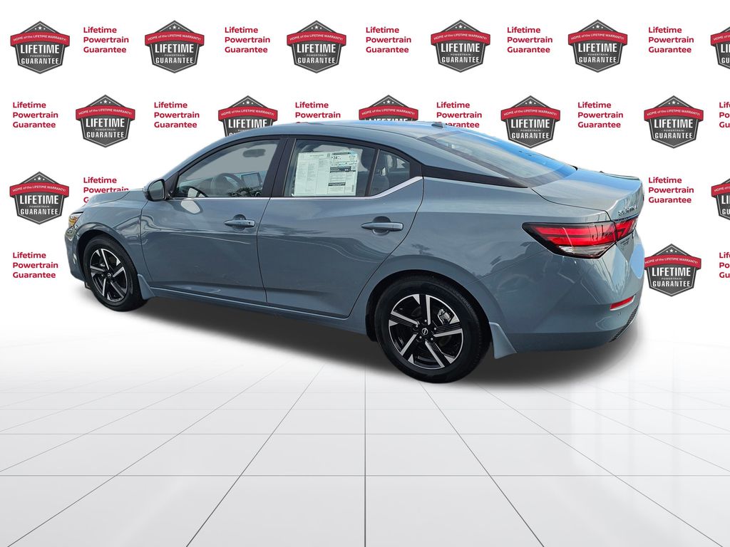 2025 Nissan Sentra SV photo 3