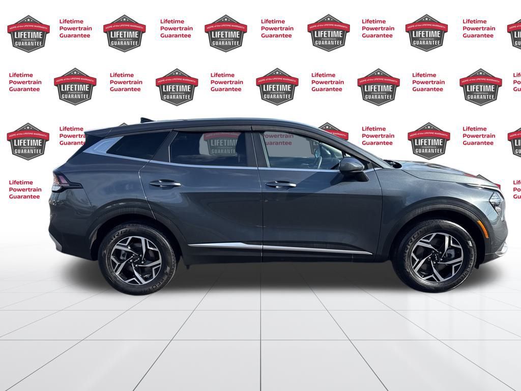 2023 Kia Sportage LX photo 4