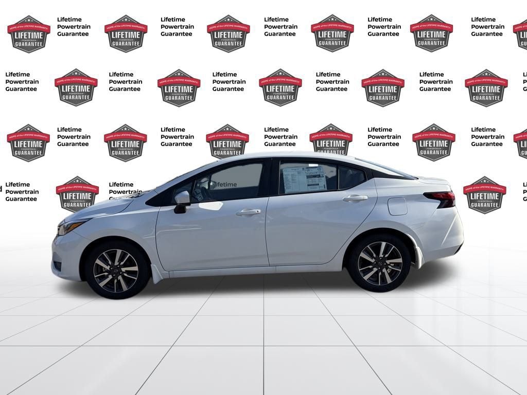 New 2025 Nissan Versa 1.6 SV Sedan