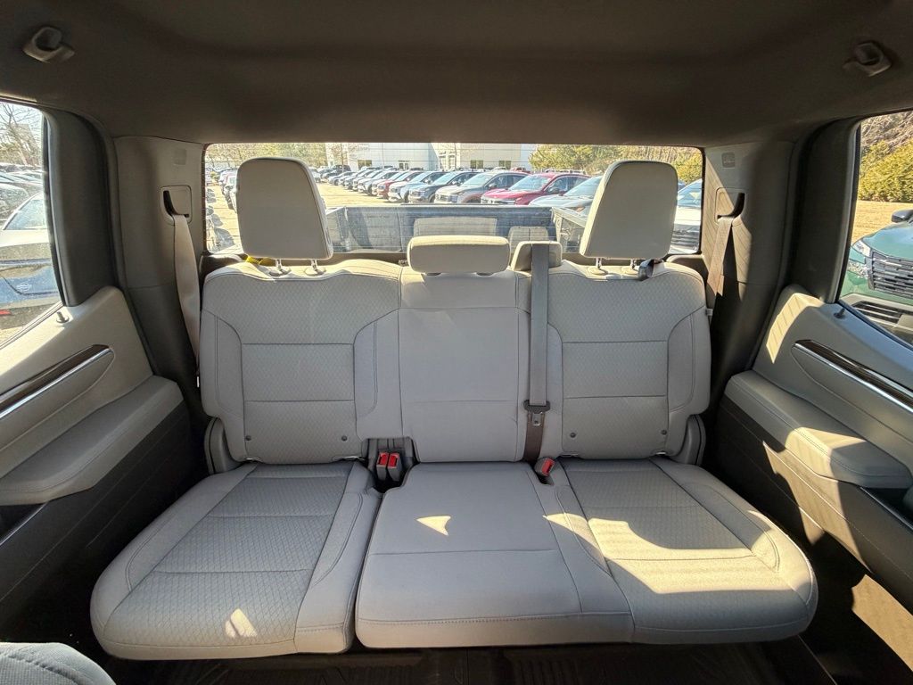 2024 Chevrolet Silverado 1500 RST - Photo 23