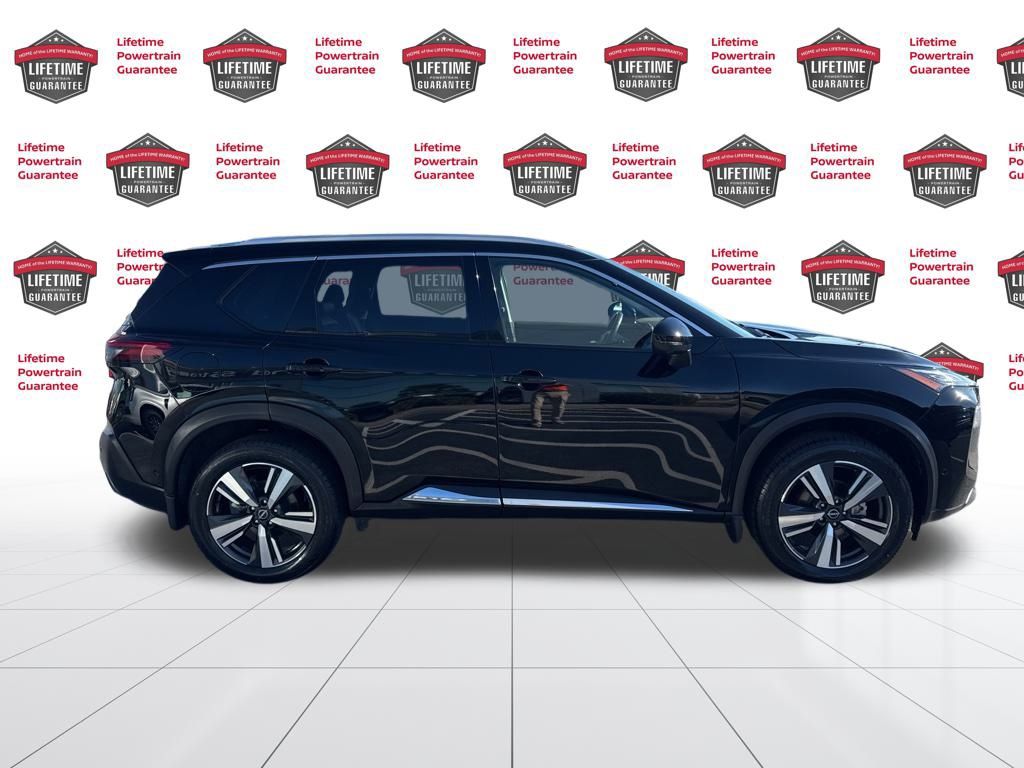 2023 Nissan Rogue SL photo 4