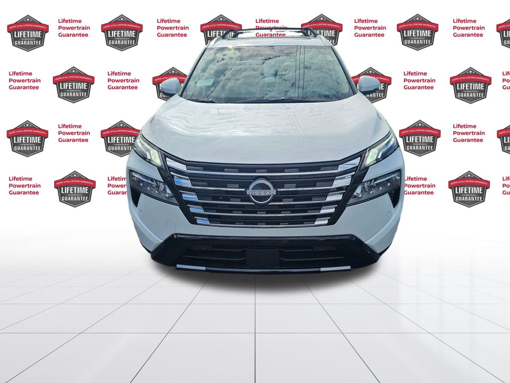 2026 Nissan Rogue Platinum photo 4