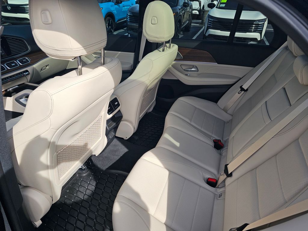 2026 Mercedes-Benz GLE GLE450 - Photo 14