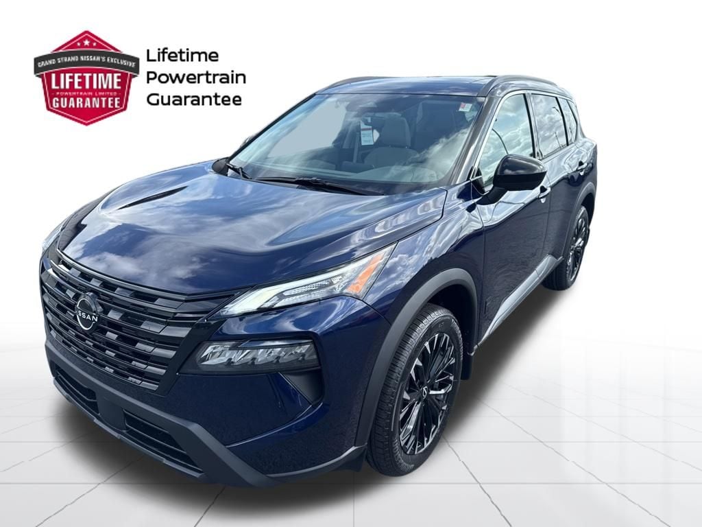 2026 Nissan Rogue Dark Armor's photo