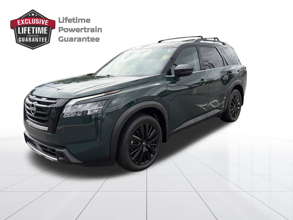 2023 Nissan Pathfinder SL