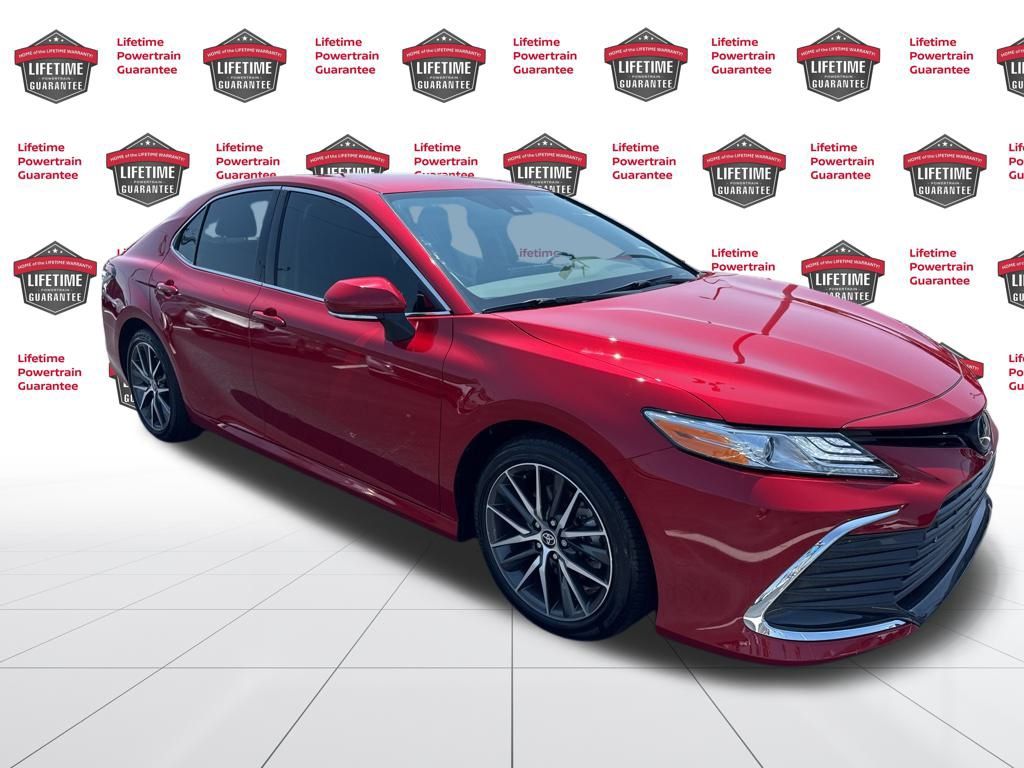 2023 Toyota Camry L photo 3