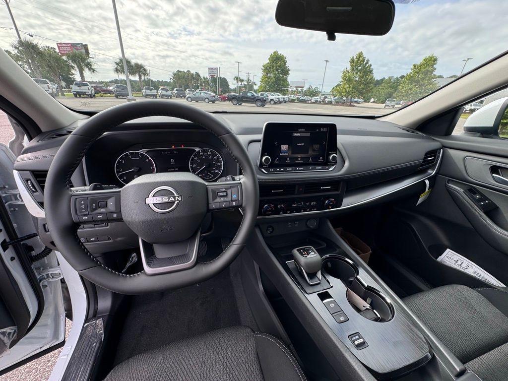 2026 Nissan Rogue SV - Photo 19