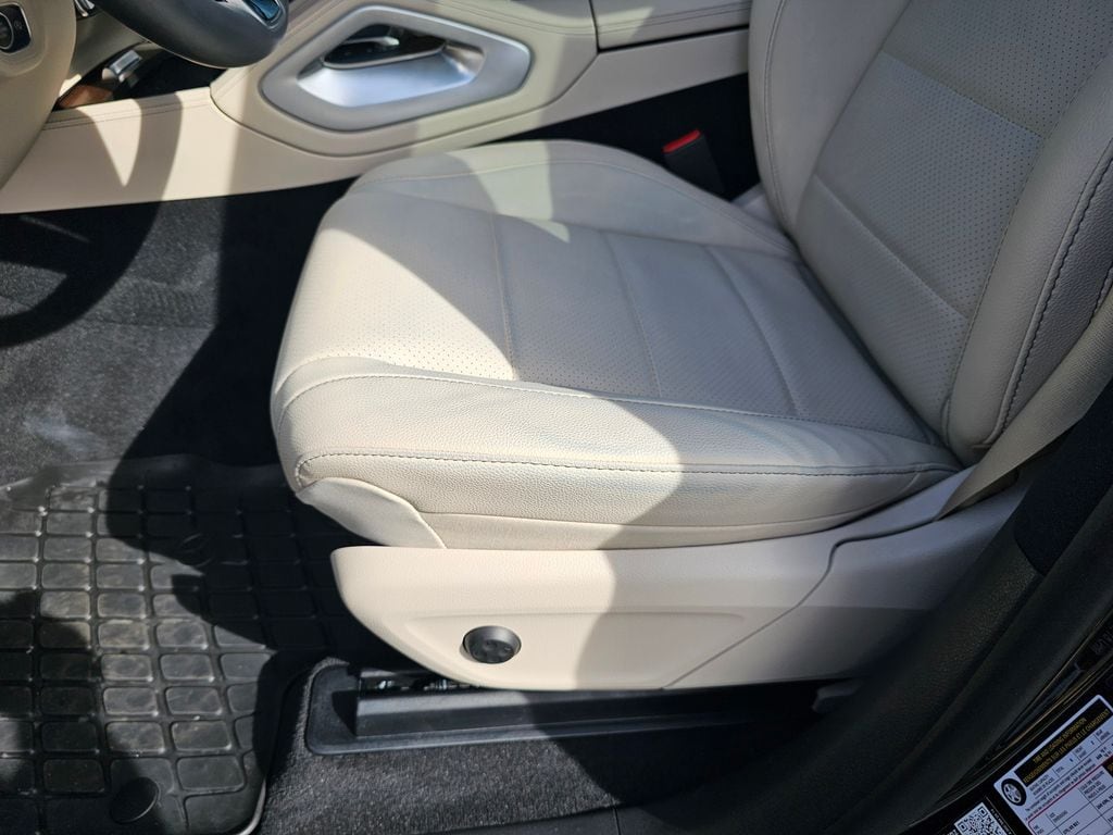 2026 Mercedes-Benz GLE GLE450 - Photo 18