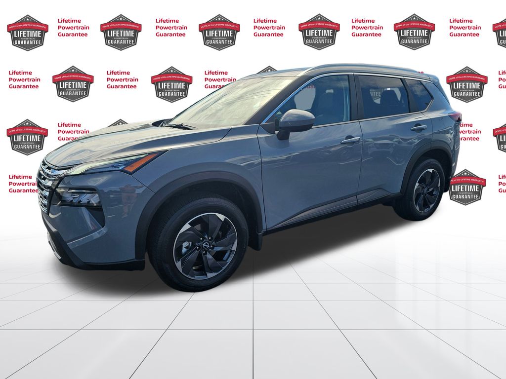 2026 Nissan Rogue SV's photo