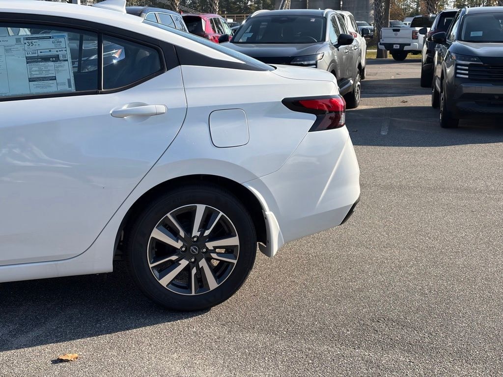New 2025 Nissan Versa 1.6 SV Sedan