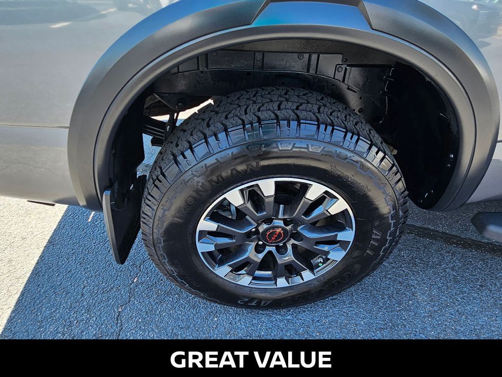2023 Nissan Titan PRO-4X - Photo 11