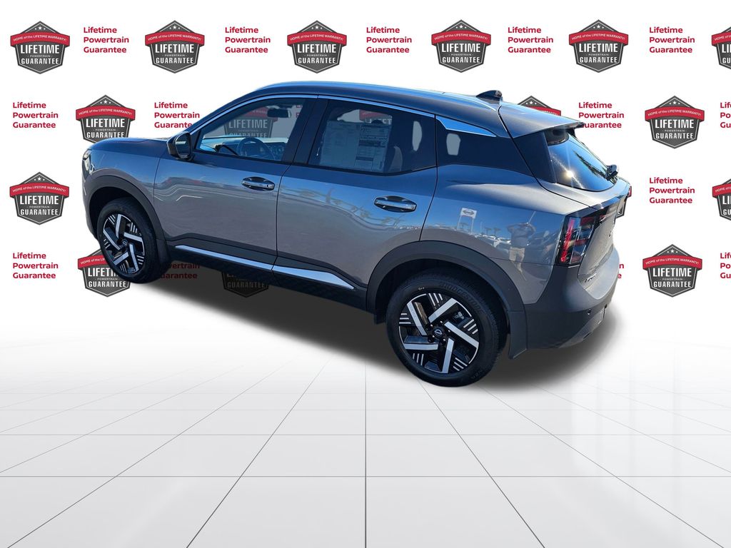 2026 Nissan Kicks SV photo 3