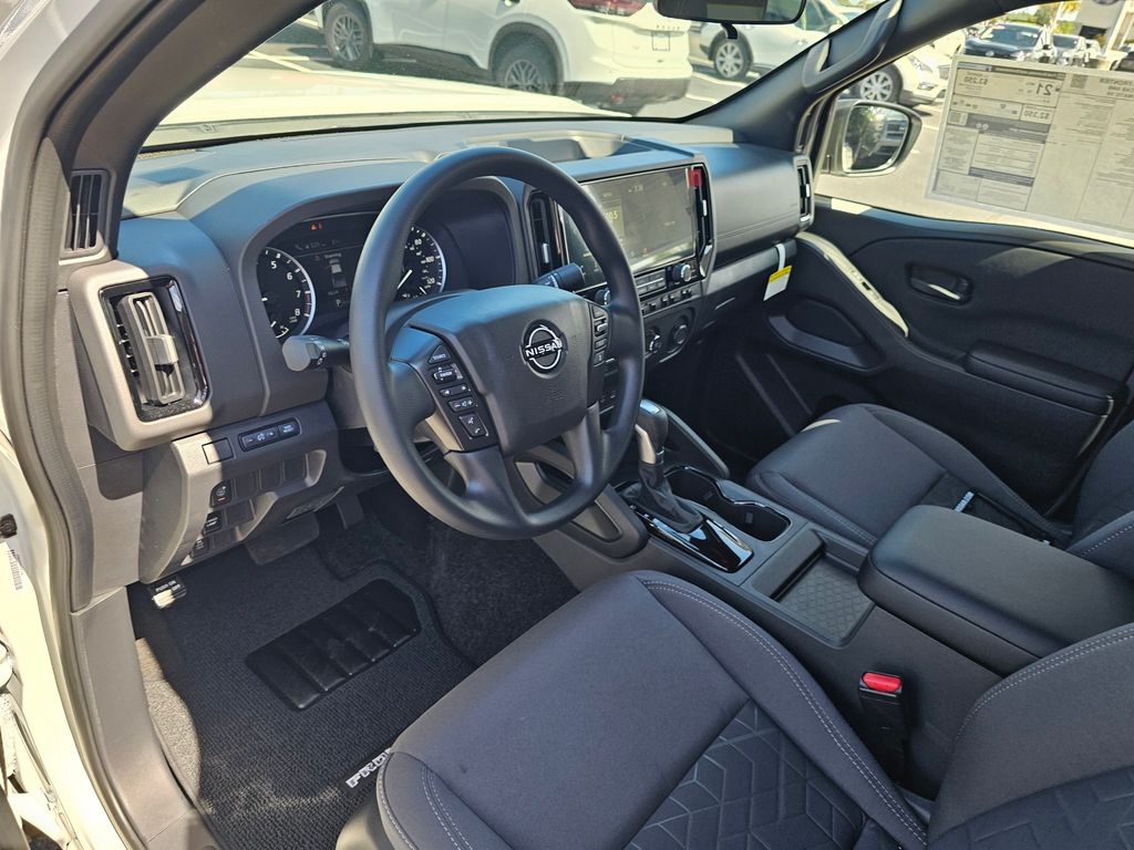 2026 Nissan Frontier SV - Photo 17