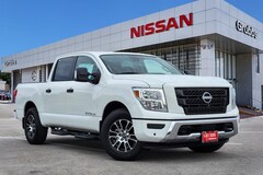 2023 Nissan Titan SV Truck Crew Cab