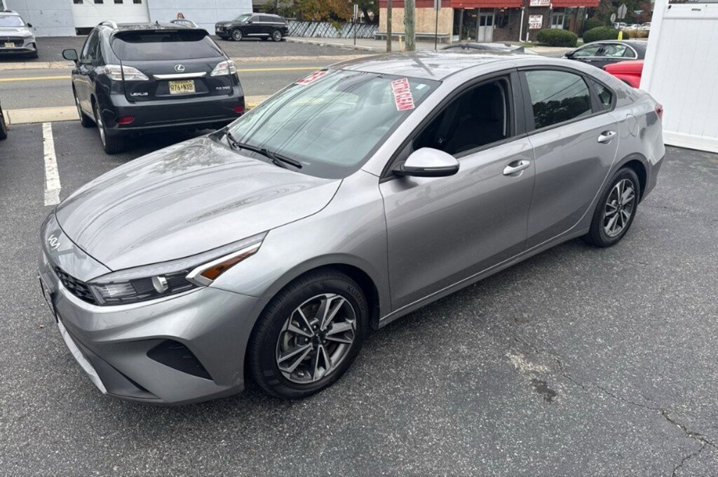 Used 2023 Kia Forte LXS Sedan