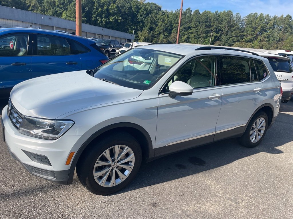 2018 Volkswagen Tiguan SEL photo 4