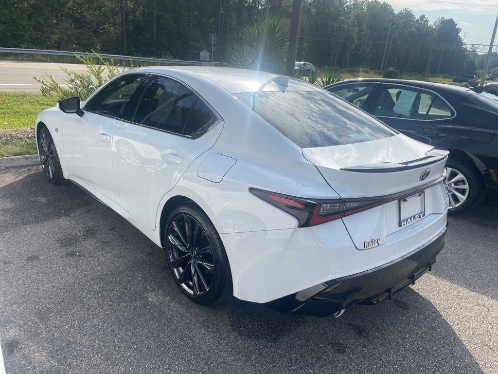 2024 Lexus IS 350 F SPORT photo 2