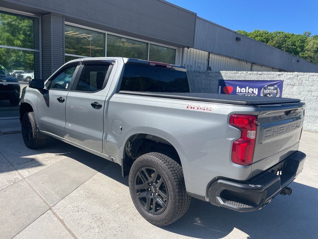2024 Chevrolet Silverado 1500 LT Trail Boss photo 3