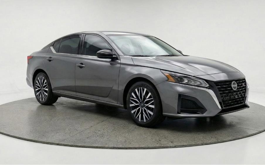 2025 Nissan Altima