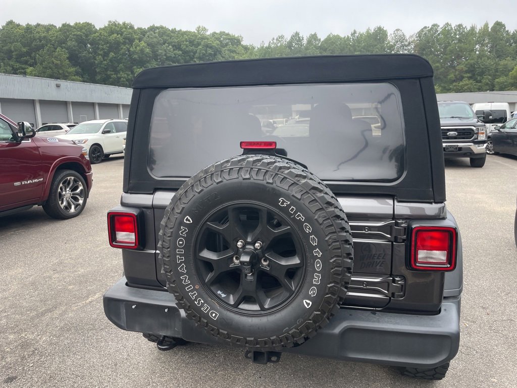 2022 Jeep Wrangler Willys photo 4