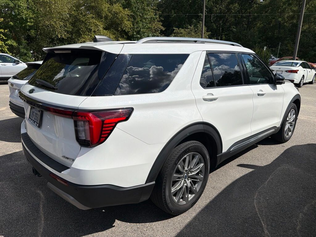 Certified 2025 Ford Explorer Platinum SUV