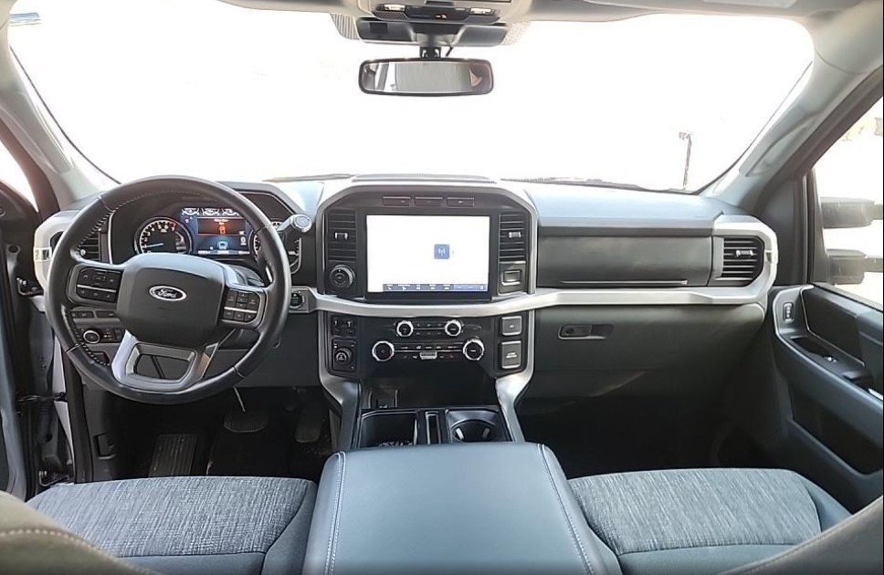 2022 Ford F-150 XLT photo 3