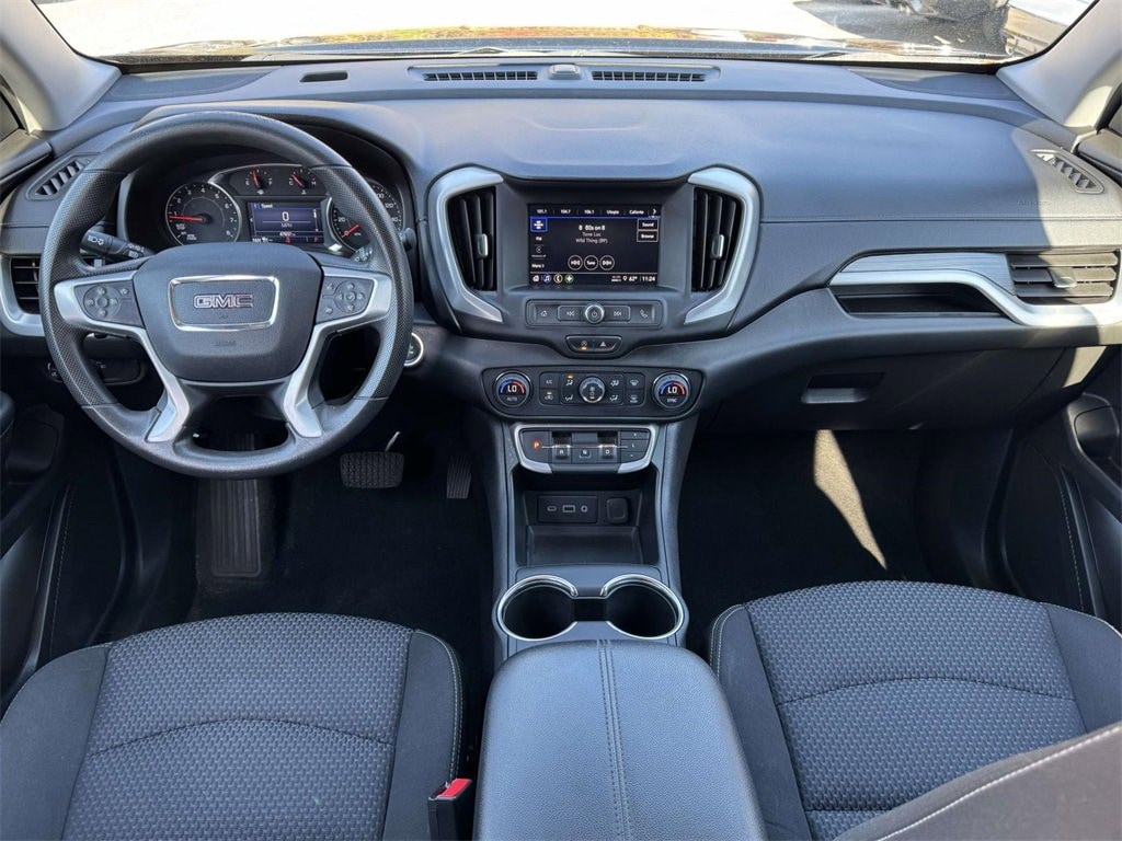 Used 2022 GMC Terrain SLE SUV