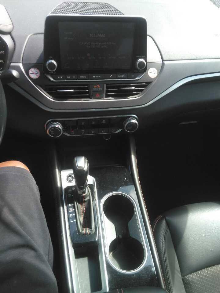 2024 Nissan Altima 2.5 SR photo 3