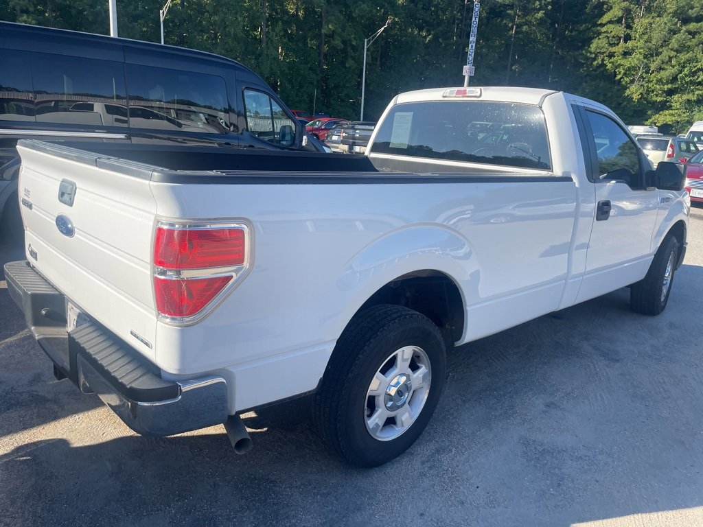 2013 Ford F-150 XLT photo 2