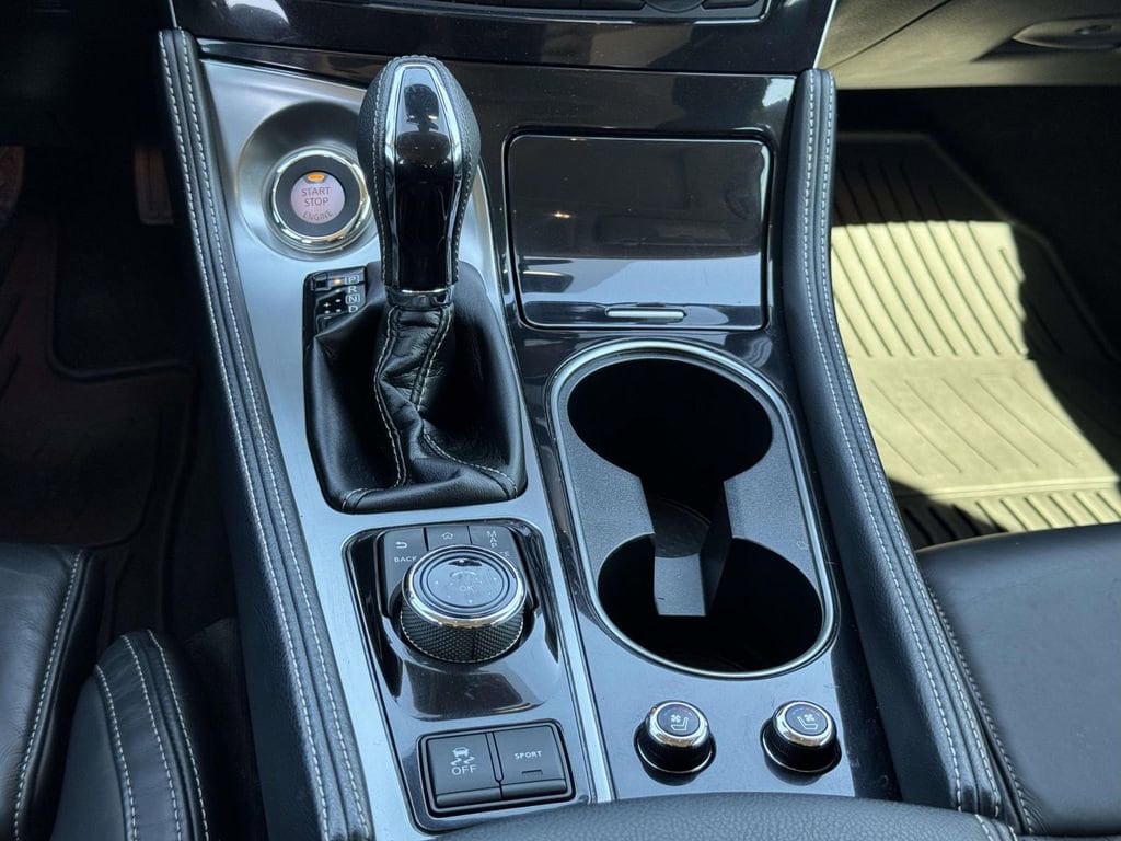 2023 Nissan Maxima Platinum - Photo 6