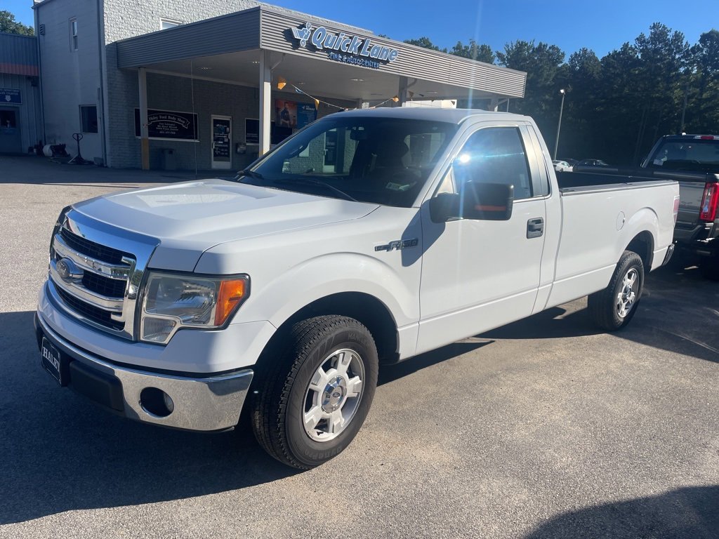 2013 Ford F-150 XLT photo 4