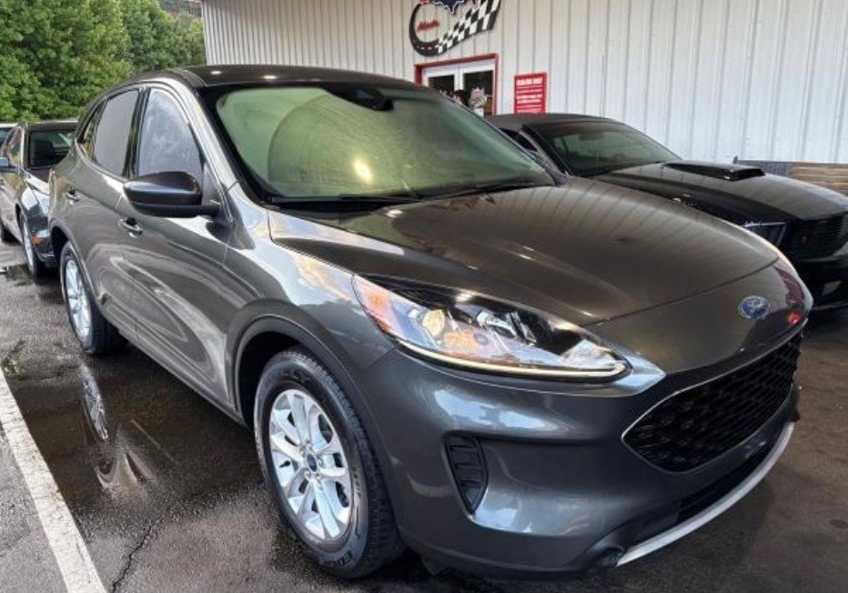2020 Ford Escape SE photo 4