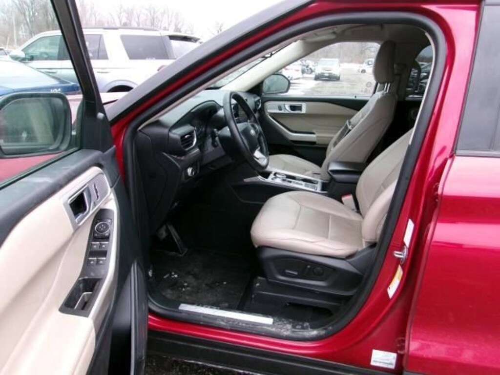 Used 2023 Ford Explorer Limited SUV