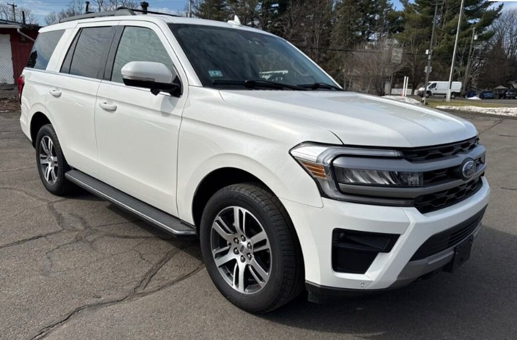 Used 2022 Ford Expedition XLT SUV