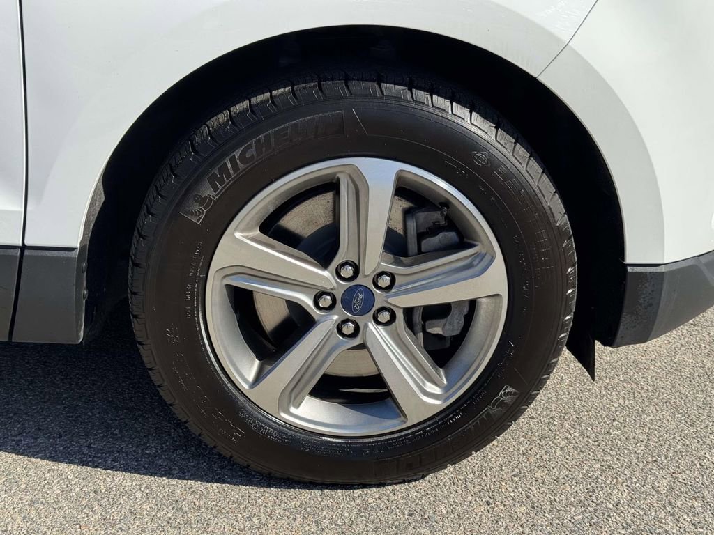 2022 Ford Edge SEL - Photo 27