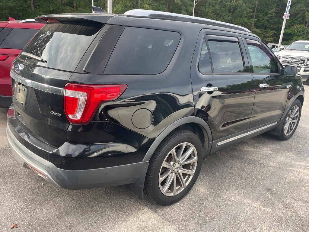 2016 Ford Explorer Limited photo 2