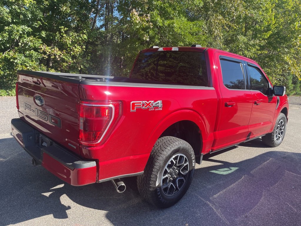 2022 Ford F-150 XLT photo 2