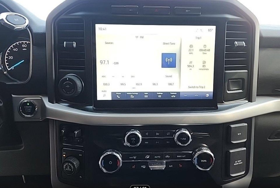 2022 Ford F-150 XLT photo 4
