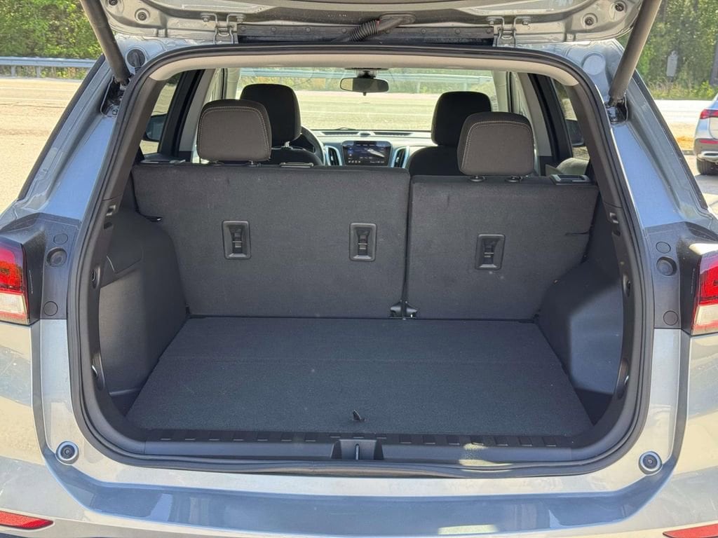 2024 Chevrolet Equinox LT - Photo 16