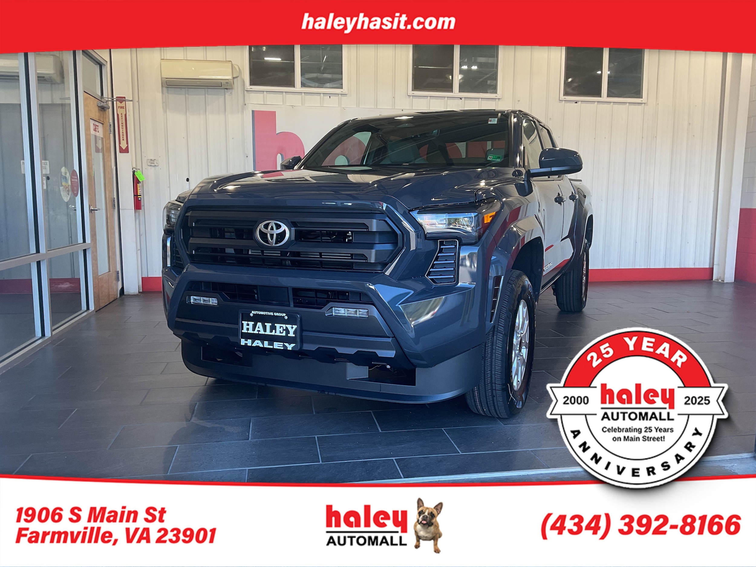 2025 Toyota Tacoma SR5's photo